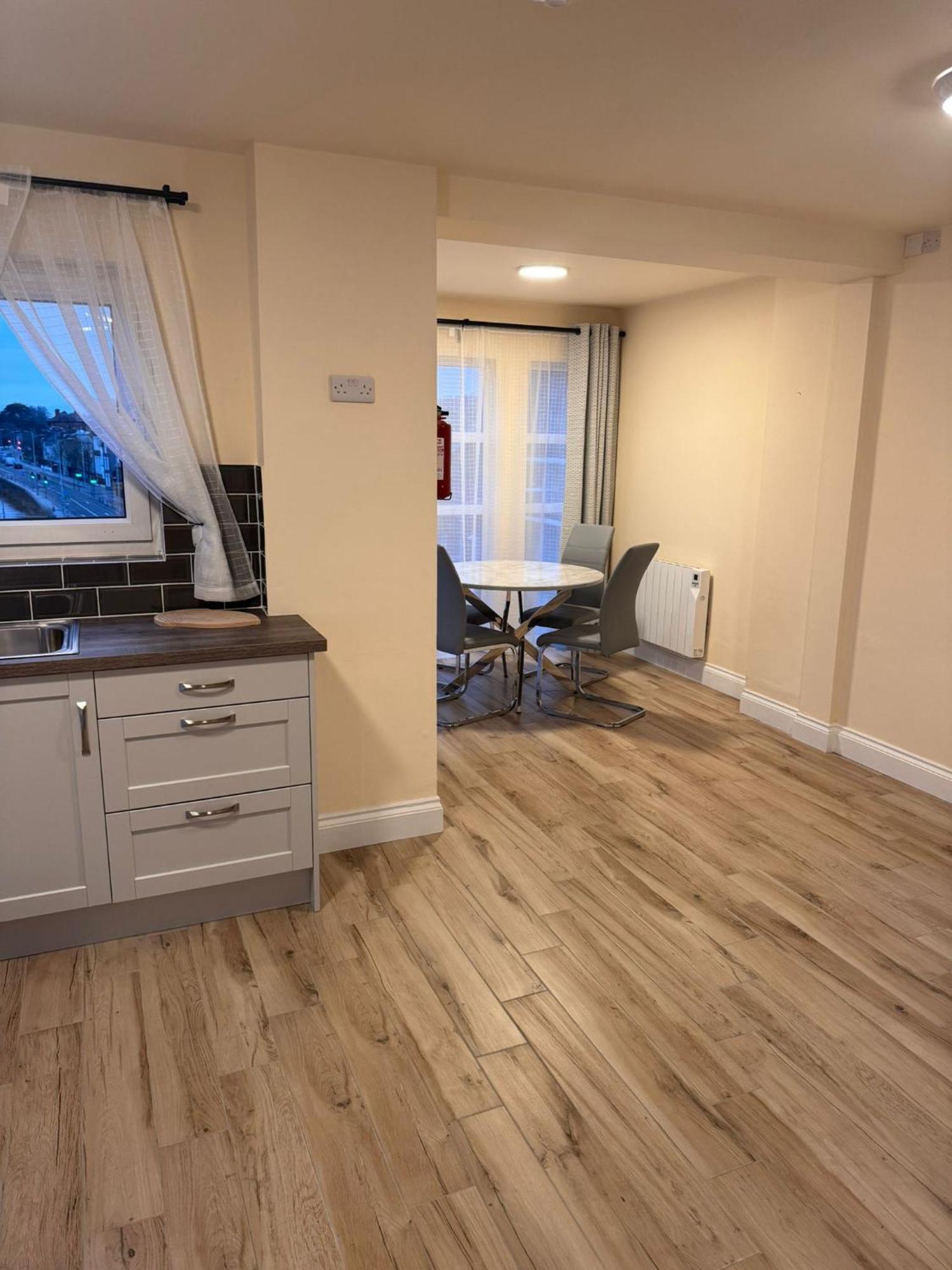 Washington Street Apartment 코크 외부 사진
